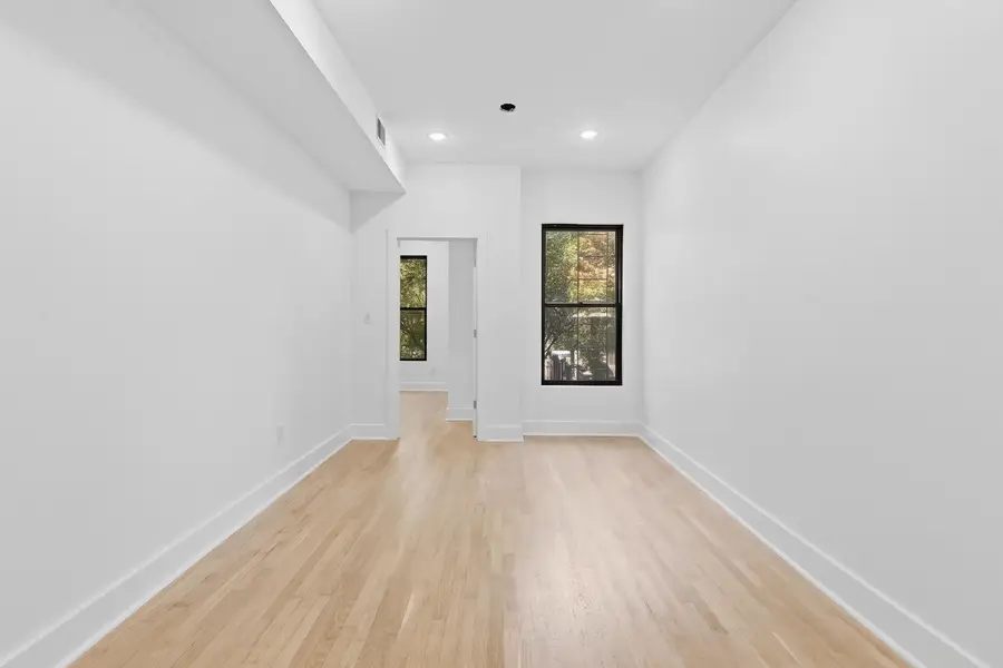 340 PAVONIA AVE #102, Jersey City, NJ 07302 - #2