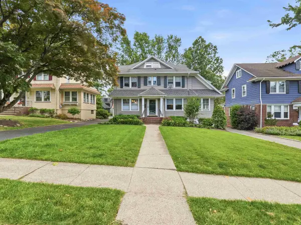42 COURTER AVE, Maplewood, NJ 07040