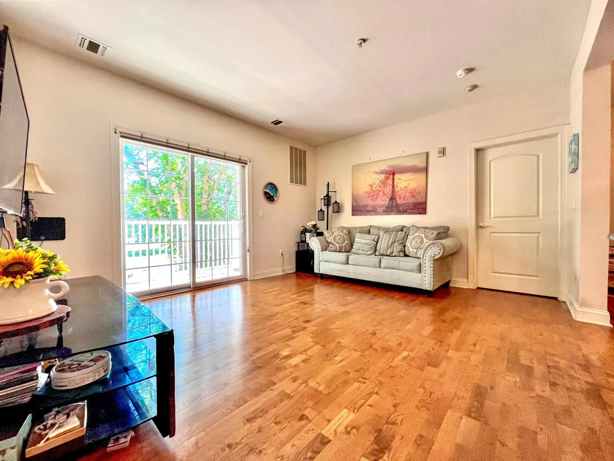 2113 WINDSOR PARK CT #113, Englewood, NJ 07631 - #1