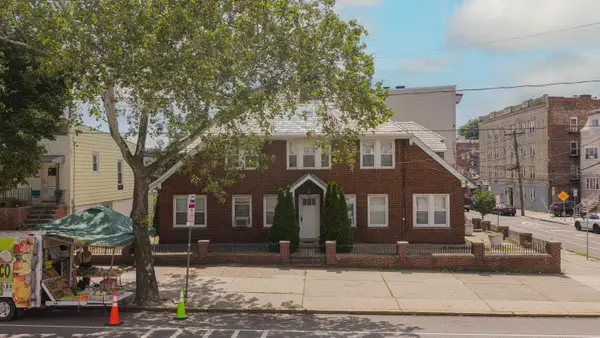 3644 KENNEDY BLVD, JC, Greenville, NJ 07087