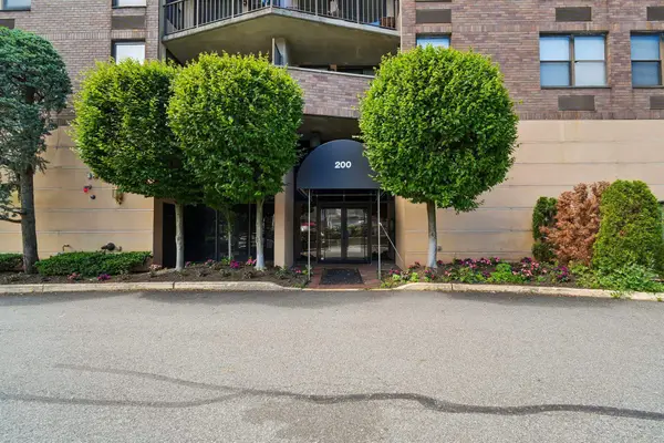 200 DIVISION ST #3K, Cliffside Park, NJ 07010