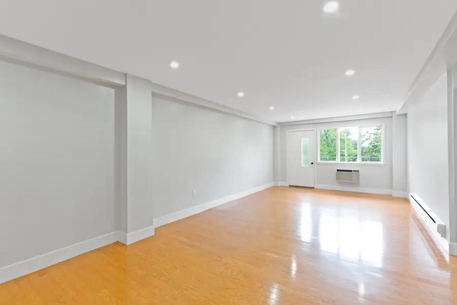 1070 KENNEDY BLVD #2A, Bayonne, NJ 07002 - #3