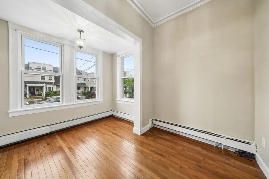 32 EAST 46TH ST, Bayonne, NJ 07002 - #3
