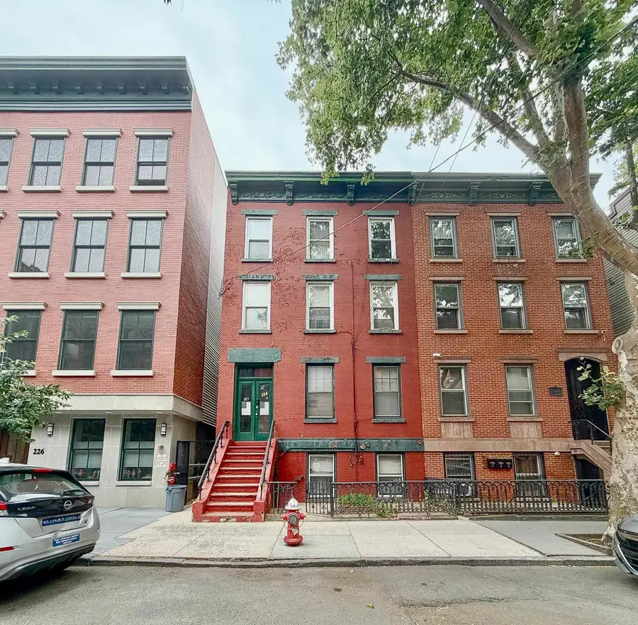 224 BAY ST, Jersey City, NJ 07302 - #2