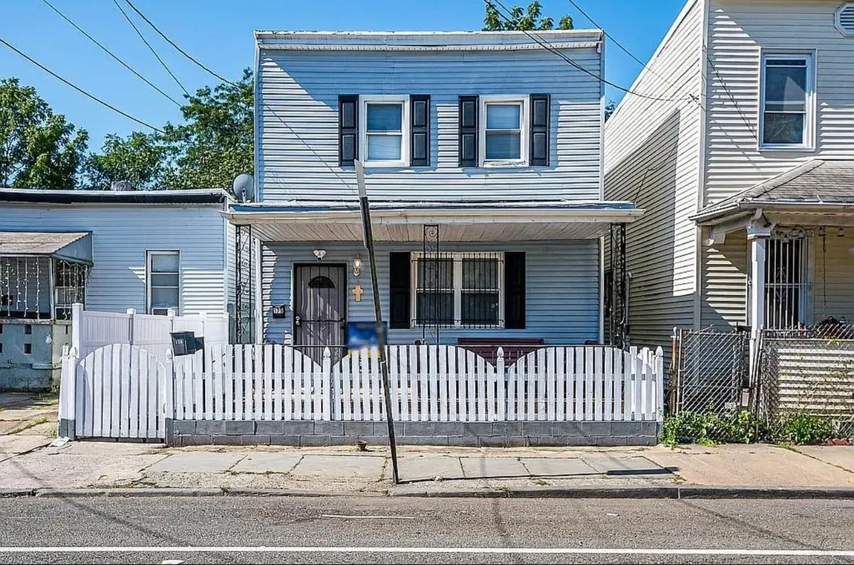 135 FULTON AVE, Jersey City, NJ 07305 - #1