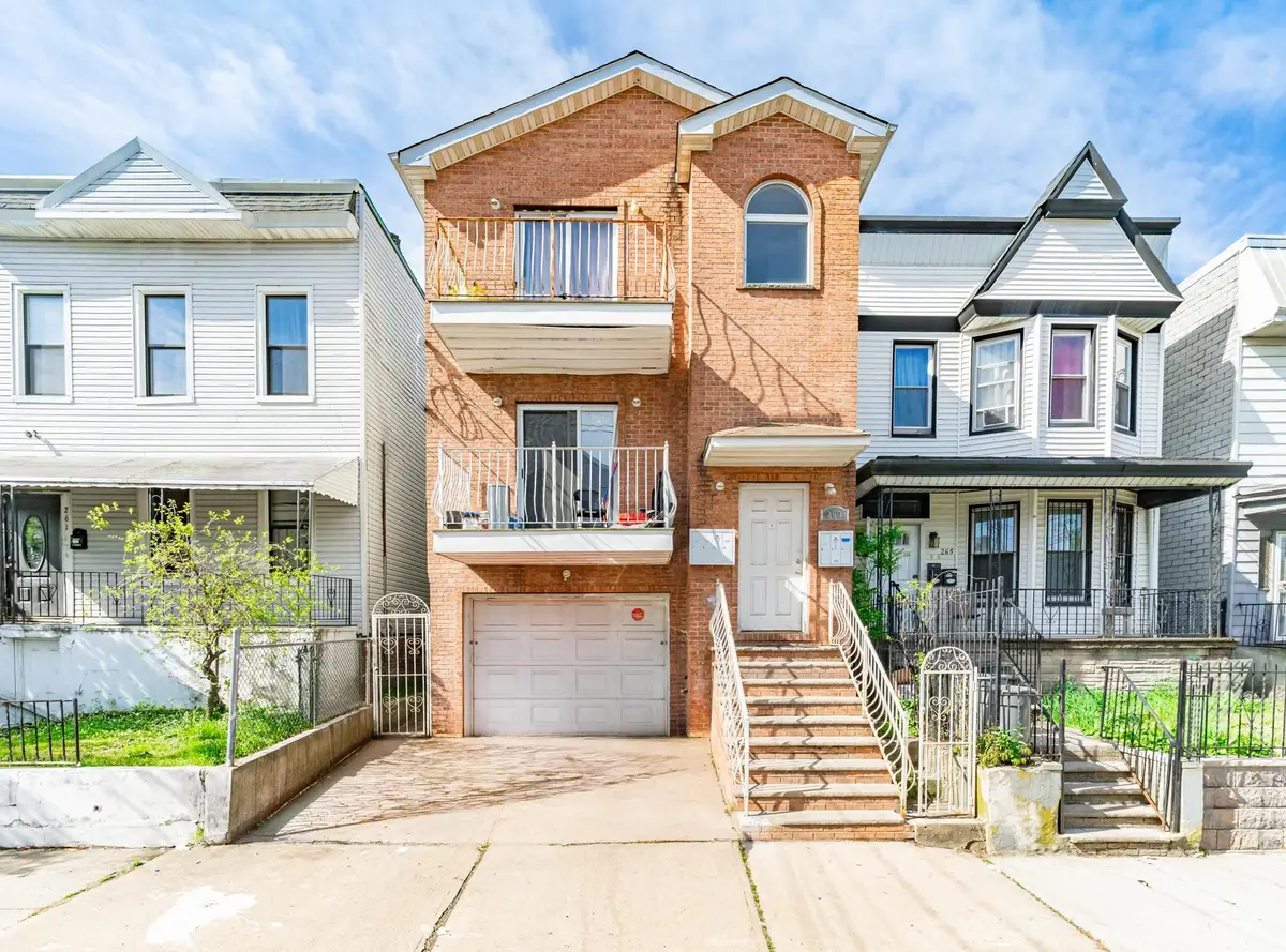 263 FORREST ST, Jersey City, NJ 07304-2279 - #1