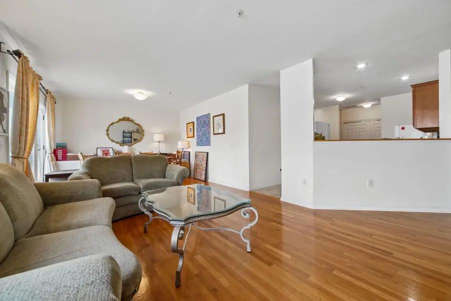 249 THE PROMENADE, Edgewater, NJ 07020 - #3
