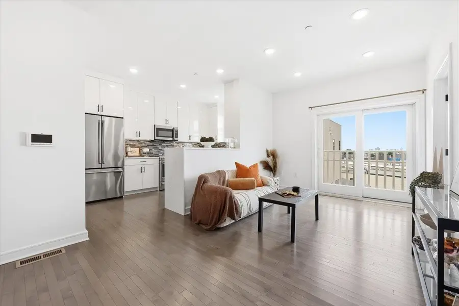 974 SUMMIT AVE #408, Jersey City, NJ 07307 - #3
