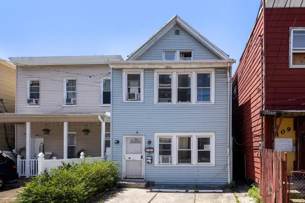 107 ST PAULS AVE, JC, Journal Square, NJ 07306