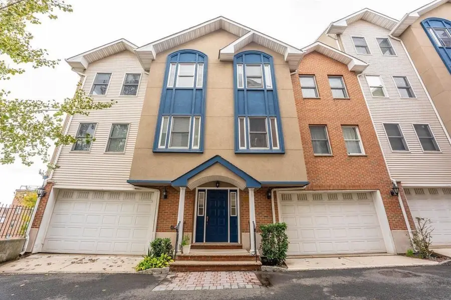 620 38TH ST #701, Union City, NJ 07087 - #2