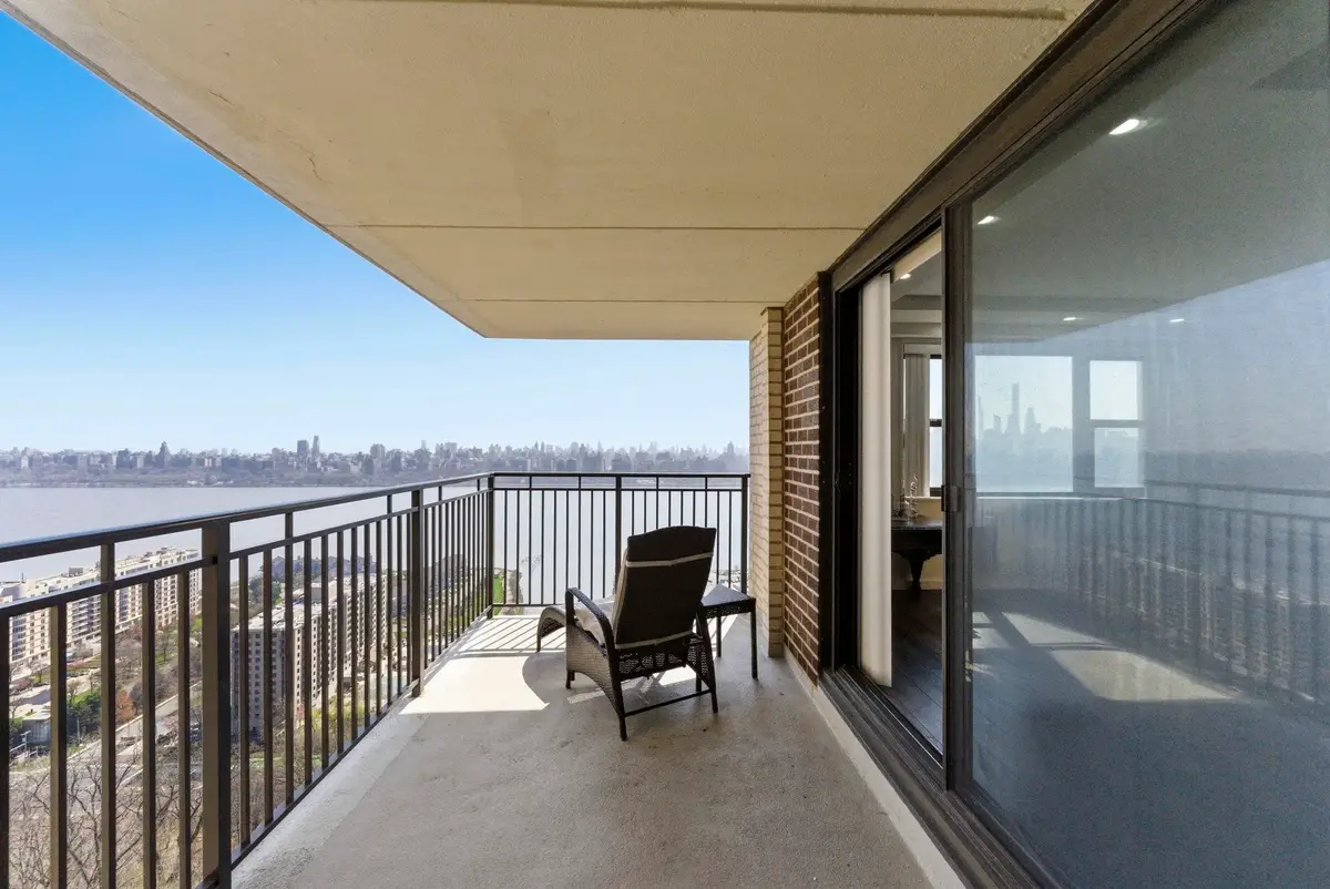 7855 BLVD EAST #17i, North Bergen, NJ 07047 - #1