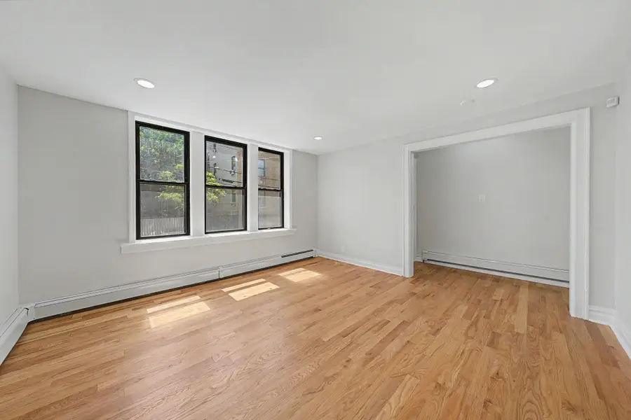 29-31 CRESCENT AVE, Jersey City, NJ 07304 - #3
