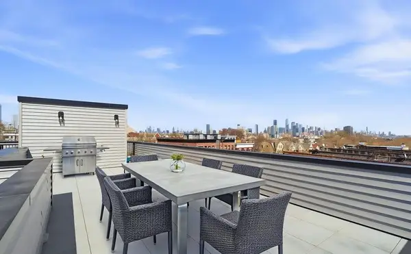 27 CLINTON AVE #2, JC, Bergen-Lafayett, NJ 07304