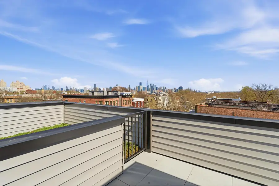 27 CLINTON AVE #2, Jersey City, NJ 07304 - #3