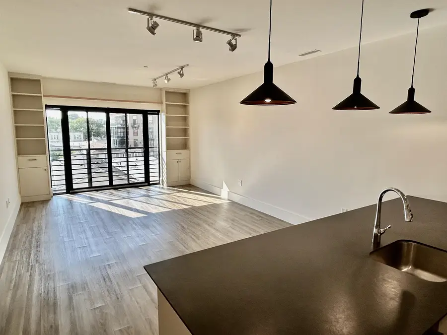 391 PALISADE AVE #402, Jersey City, NJ 07307 - #2