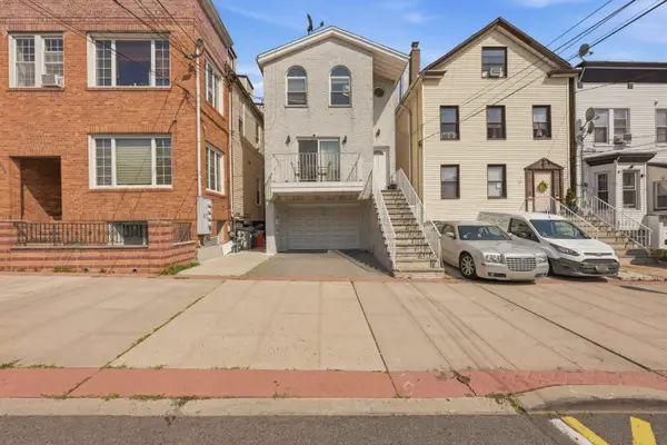1216 CENTRAL AVE, Union City, NJ 07087