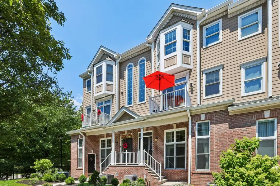 282 ROSLYN CT #282, West New York, NJ 07093 - #3