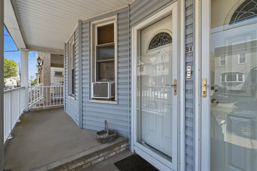 98 15TH ST, Bayonne, NJ 07002 - #3