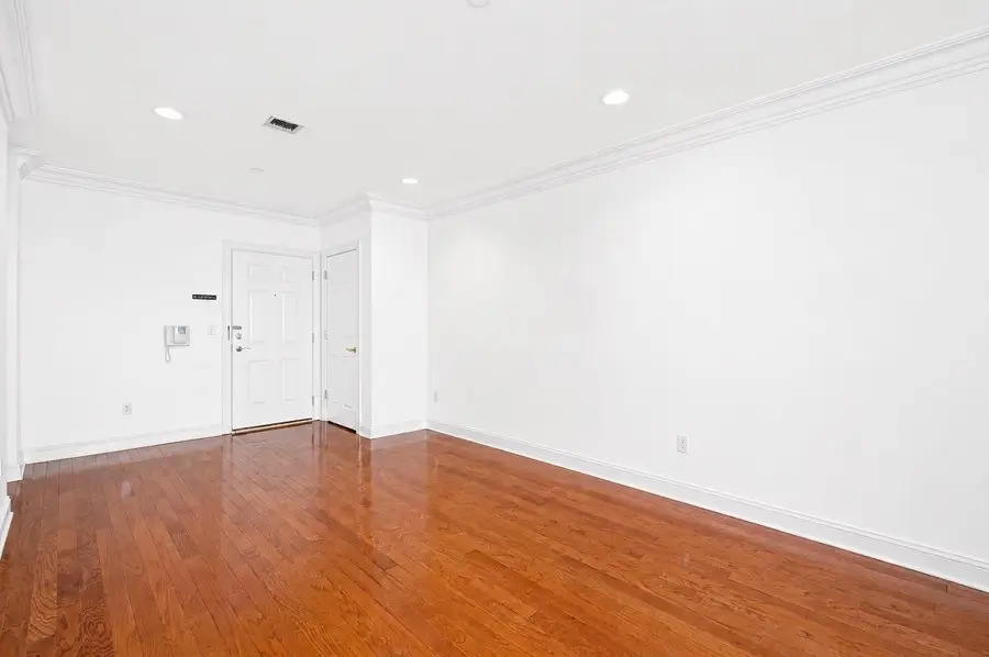 180 EDGEWATER RD #1B, Cliffside Park, NJ 07010 - #3