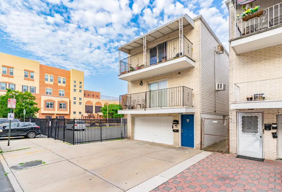 6206 MONROE PL, West New York, NJ 07093 - #2
