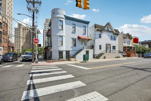 6a BALDWIN AVE, JC, Journal Square, NJ 07304