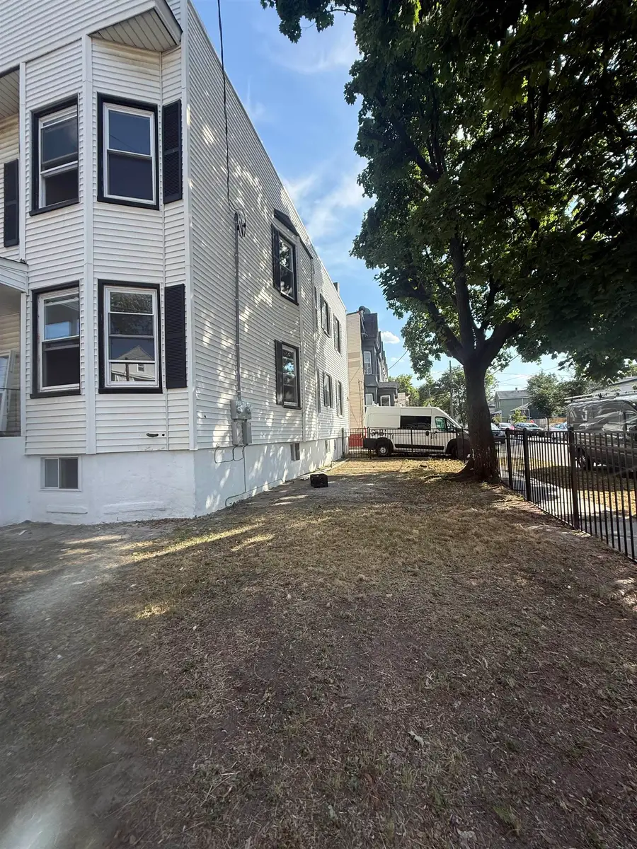 79 WARNER AVE, Jersey City, NJ 07305 - #3