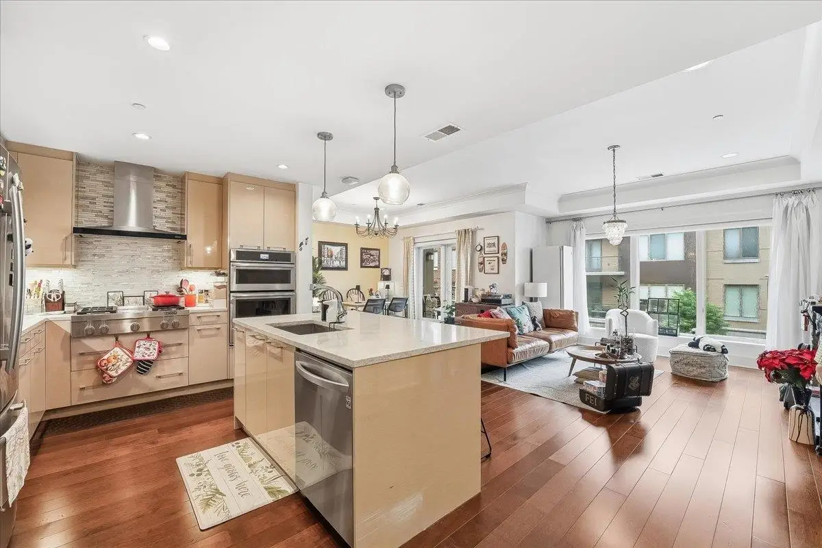 150 HENLEY PL #210, Weehawken, NJ 07086 - #1