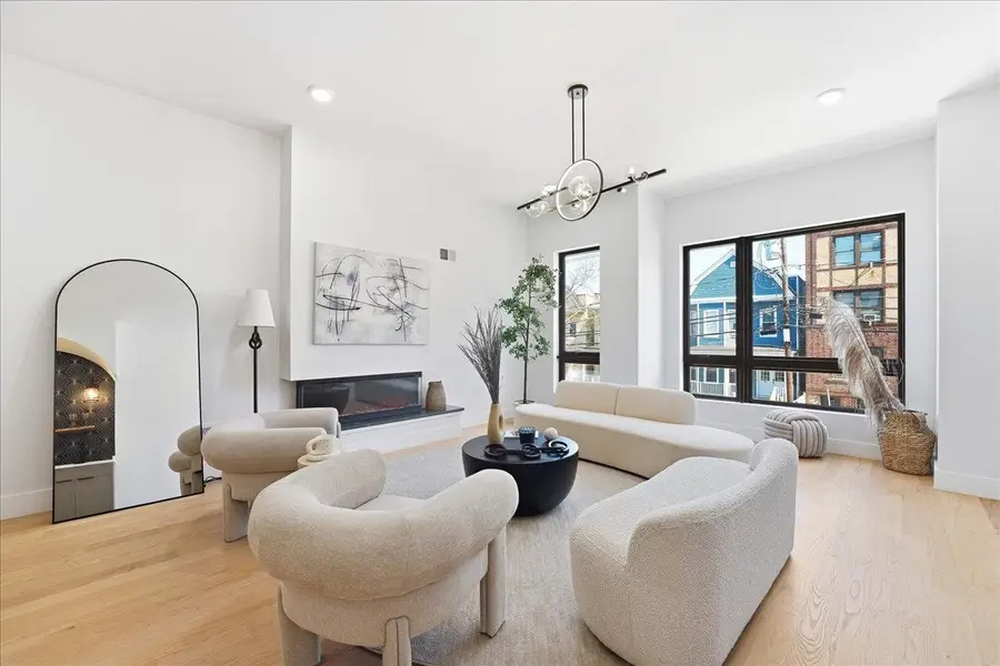 81 LEXINGTON AVE #1, Jersey City, NJ 07304 - #2