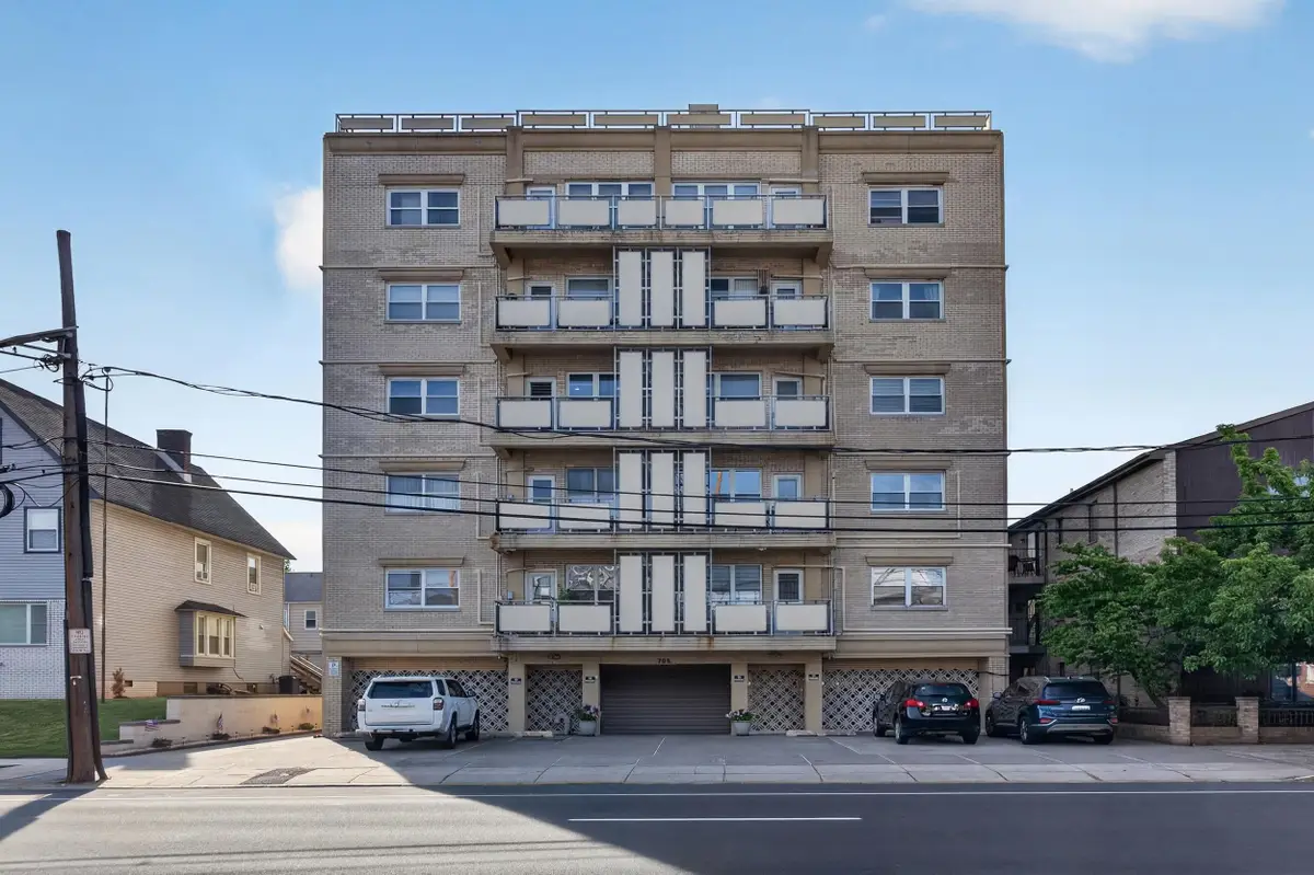 795 AVENUE C #202, Bayonne, NJ 07002 - #1