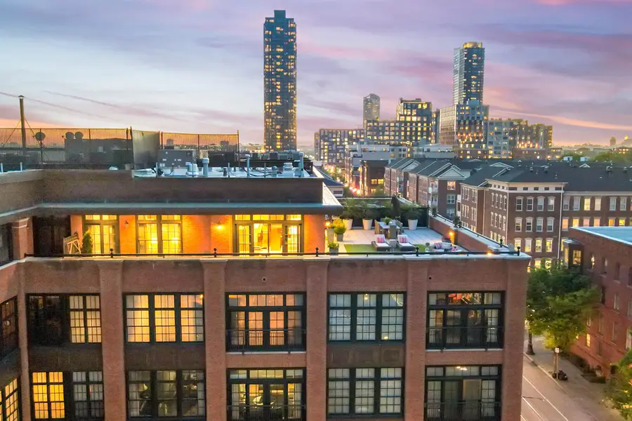 174 WASHINGTON ST #Penthouse A, Jersey City, NJ 07302 - #2