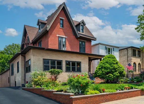 17-19 SCHUYLER PL, Bayonne, NJ 07002