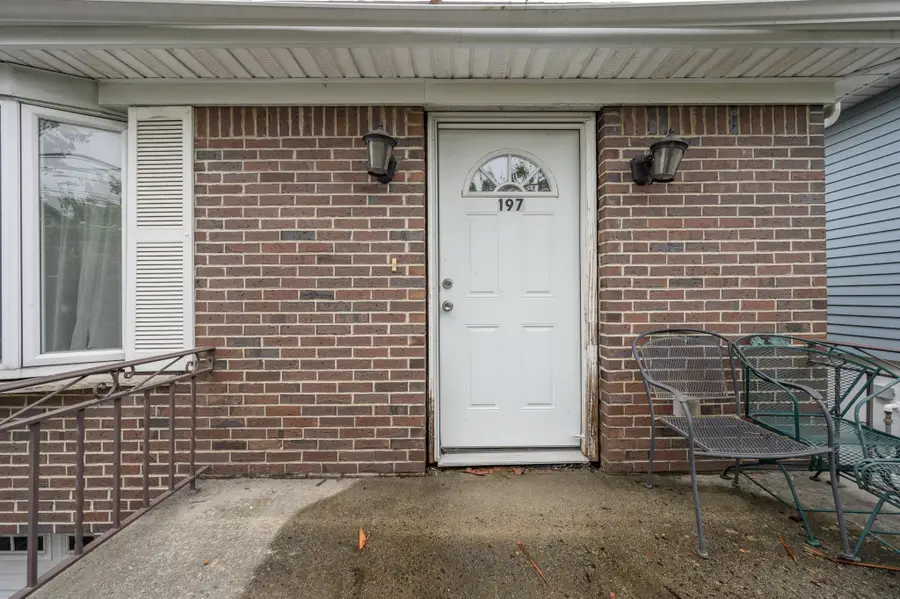 197 WEST 26TH ST, Bayonne, NJ 07002 - #2