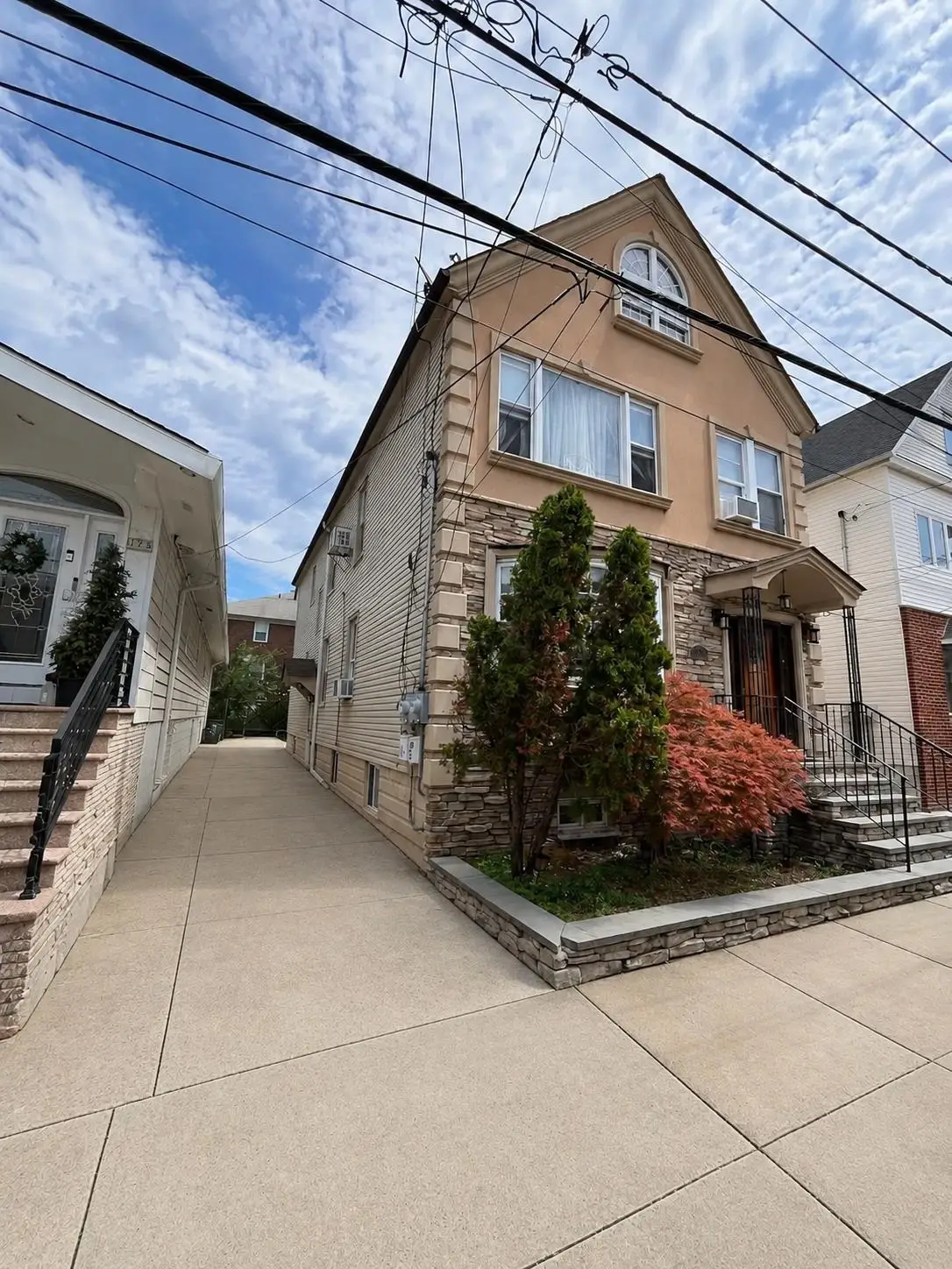 173 WEST 33RD ST, Bayonne, NJ 07002-1944 - #1