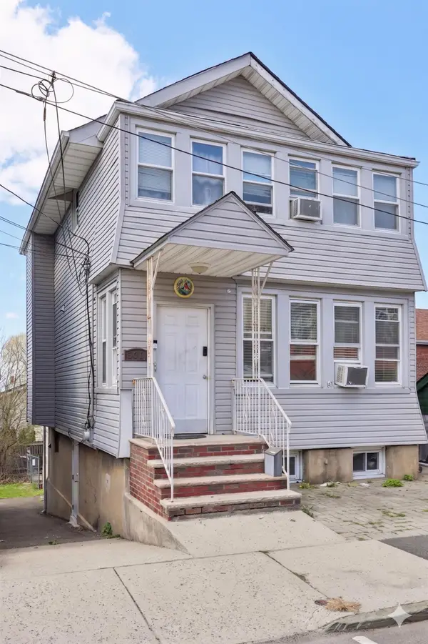 8617 SMITH AVE, North Bergen, NJ 07047