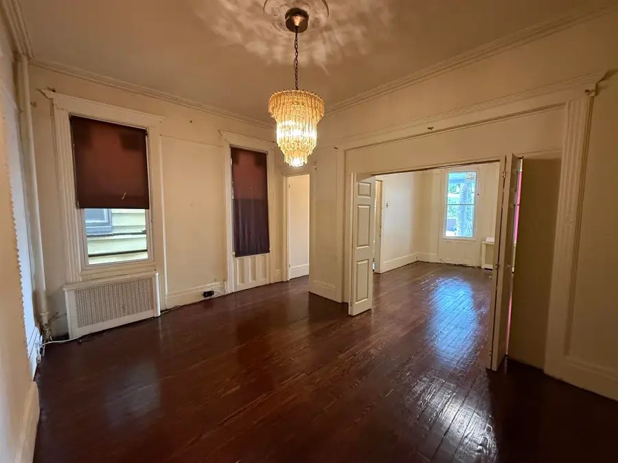198 NEPTUNE AVE, Jersey City, NJ 07305 - #2