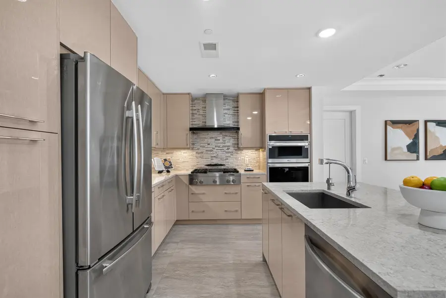 100 ETON ROW #302, Weehawken, NJ 07086 - #3