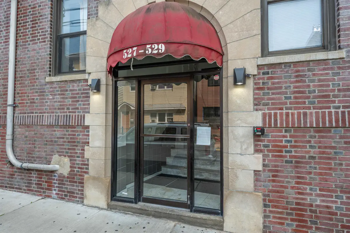 527-529 34TH ST #B1, Union City, NJ 07087 - #1