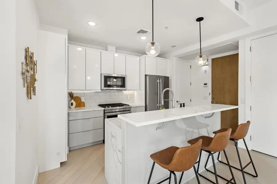 332 NEWARK AVE #4A, Jersey City, NJ 07302 - #3
