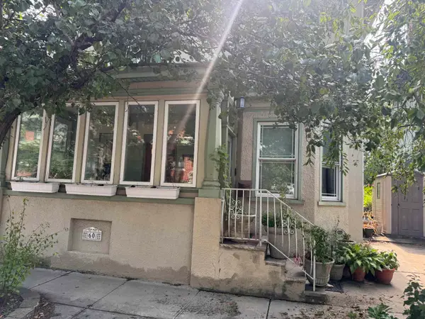 60 STERLING AVE, Weehawken, NJ 07086