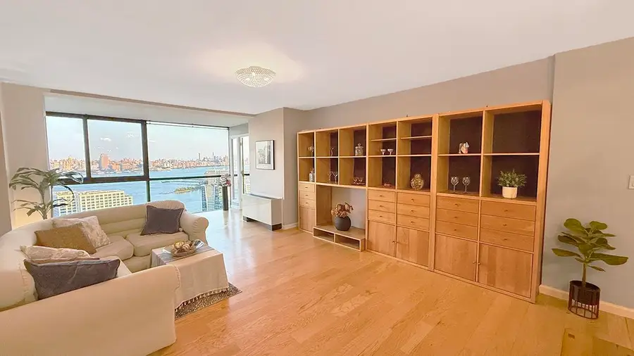 380 MOUNTAIN RD #1107, Union City, NJ 07087 - #3