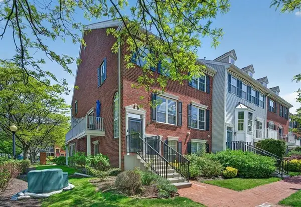 1 CYPRESS ST, JC, West Bergen, NJ 07305