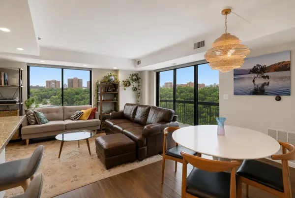 700 1ST ST #9W, Hoboken, NJ 07030