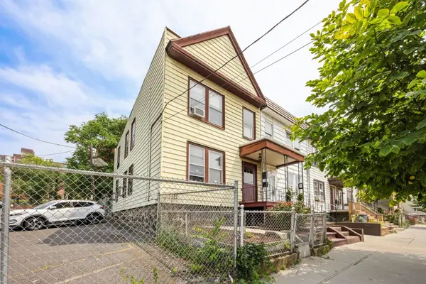 22A SKILLMAN AVE, JC, Journal Square, NJ 07306