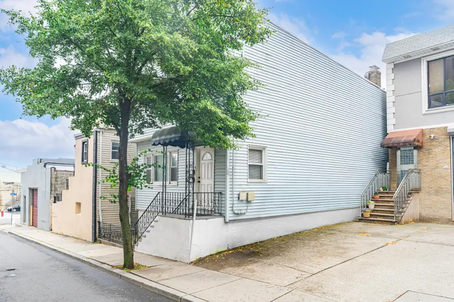 625 ADAMS ST, West New York, NJ 07093 - #3
