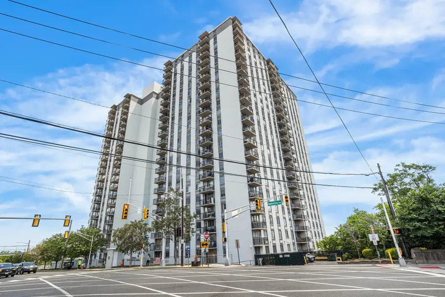 100 MANHATTAN AVE #2314, Union City, NJ 07087 - #2