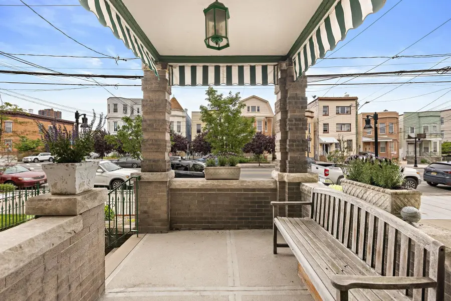 2604 PALISADE AVE, Weehawken, NJ 07086 - #3