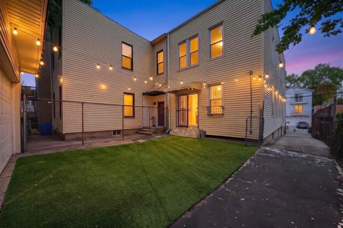 63 THORNE ST, Jersey City, NJ 07307 - #1