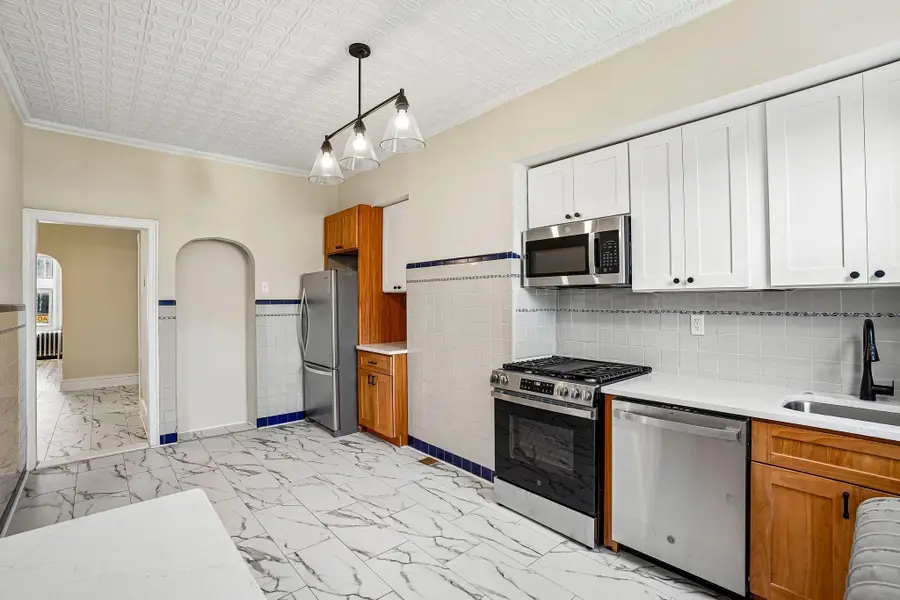 310 25TH ST, Union City, NJ 07087 - #3