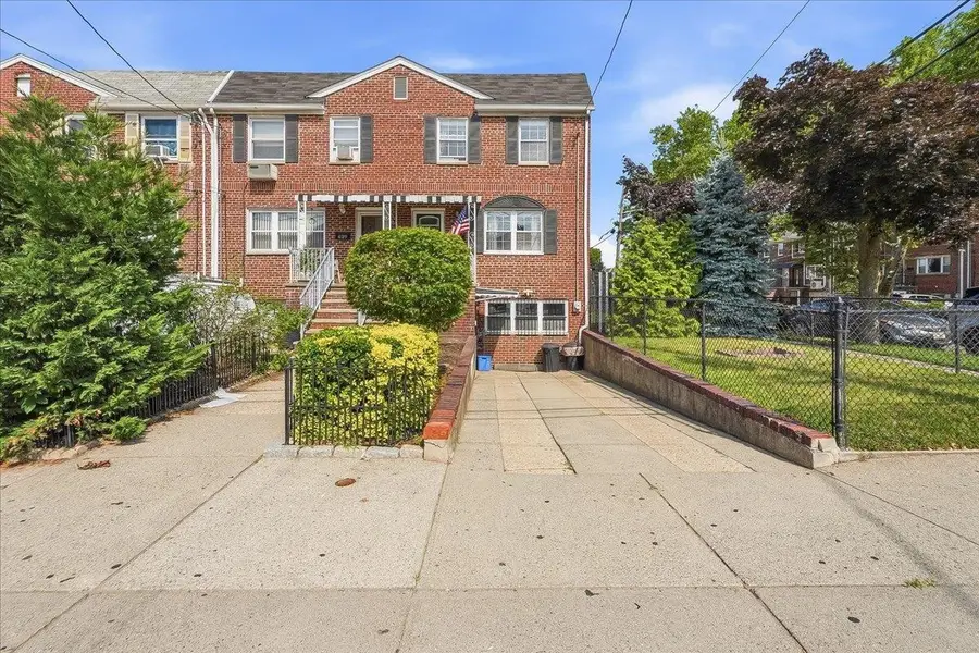 631 AVENUE A, Bayonne, NJ 07002 - #2