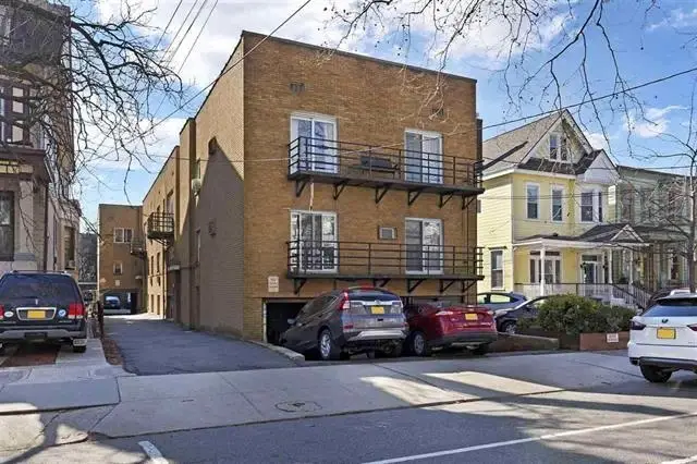 77 SHERMAN PL #1A, Jersey City, NJ 07307 - #1